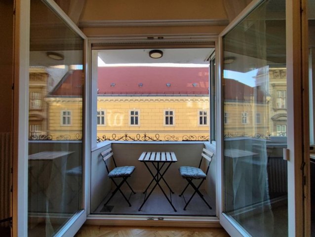 Kiadó téglalakás, albérlet, Budapesten, V. kerületben, 2 szobás