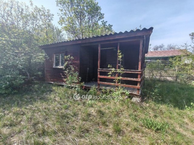 Eladó telek, Csákváron 14.5 M Ft / költözzbe.hu