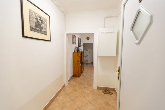 Eladó panellakás, Gödön 64.9 M Ft, 3 szobás
