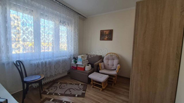 Eladó panellakás, Dunaújvárosban, Római körúton 31.5 M Ft