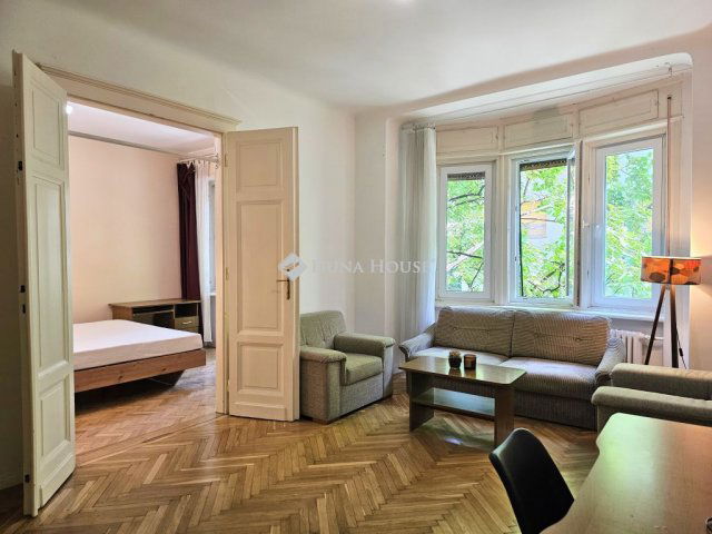 Kiadó téglalakás, albérlet, XI. kerületben, Lágymányosi utcában