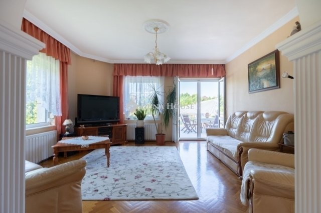 Eladó családi ház, Halásztelken 224.5 M Ft, 6 szobás