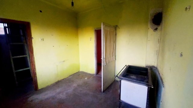 Eladó családi ház, Demecseren 14 M Ft, 3 szobás