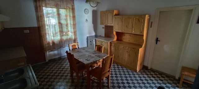 Eladó családi ház, Kehidakustányban 30 M Ft, 2 szobás