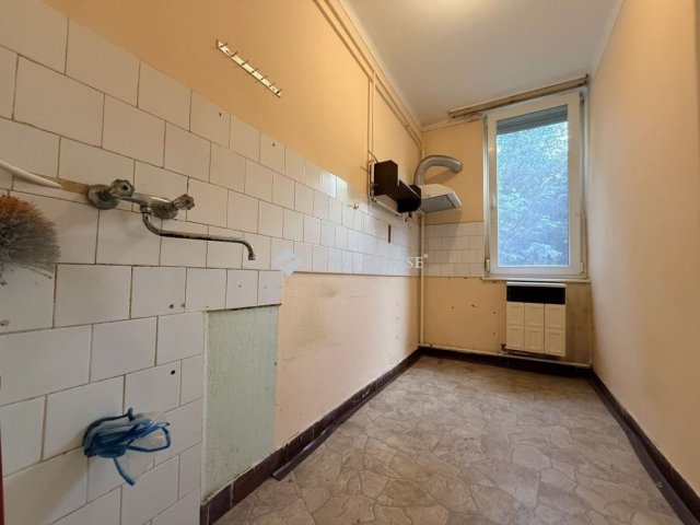 Eladó téglalakás, Kalocsán 21 M Ft, 3 szobás