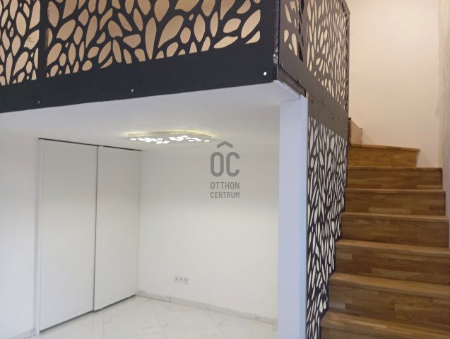 Kiadó ipari ingatlan, Visegrádon 350 E Ft / hó