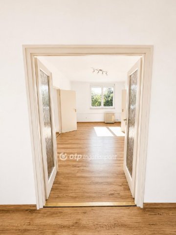 Eladó téglalakás, Miskolcon 46 M Ft, 3 szobás