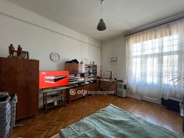 Eladó téglalakás, Budapesten, VIII. kerületben 59.99 M Ft