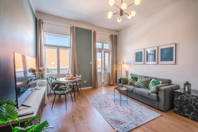 Kiadó téglalakás, albérlet, V. kerületben, Akadémia utcában