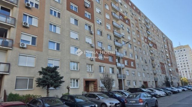 Eladó panellakás, Budapesten, XV. kerületben 63.9 M Ft, 2 szobás