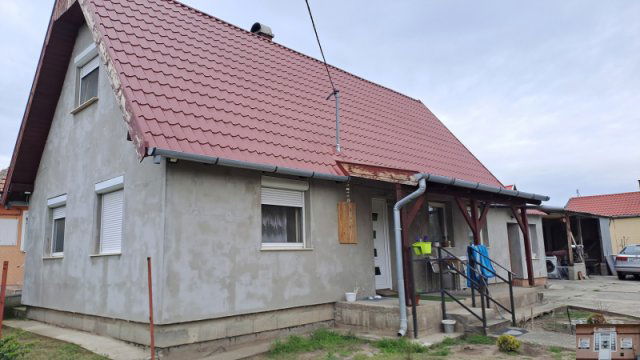 Eladó családi ház, Monorierdőn 57.9 M Ft, 4 szobás