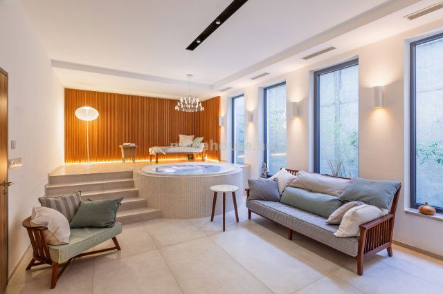 Eladó családi ház, Budapesten, XII. kerületben 1280 M Ft