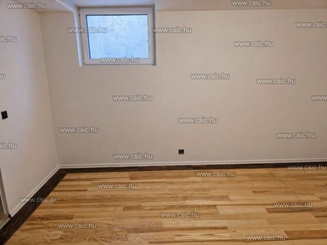 Eladó téglalakás, Budapesten, II. kerületben 80 M Ft, 2+1 szobás