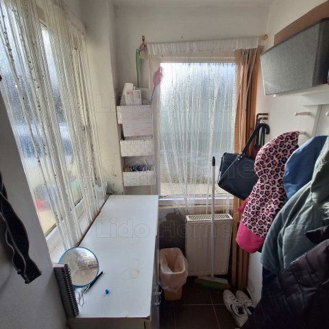 Eladó családi ház, Tamásiban 30 M Ft, 2+2 szobás