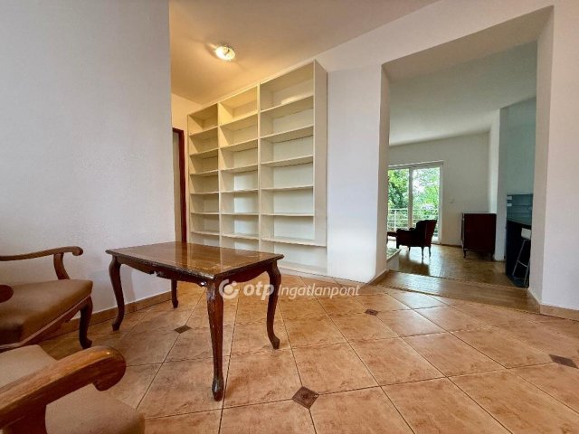 Eladó családi ház, Szentendrén 144.99 M Ft, 4 szobás