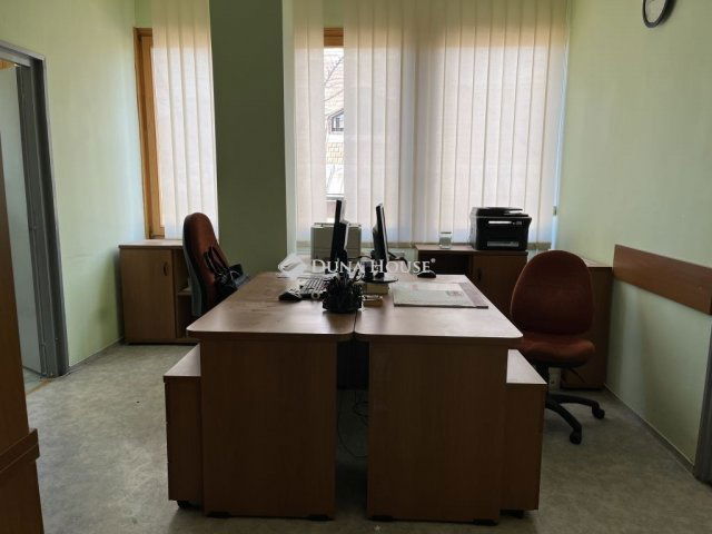 Eladó iroda, Szegeden 29.464 M Ft / költözzbe.hu