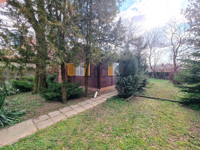 Eladó nyaraló, Dunavarsányban 32 M Ft, 2 szobás