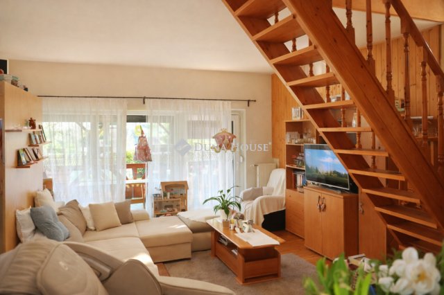 Eladó családi ház, Szarvason 105 M Ft, 4 szobás