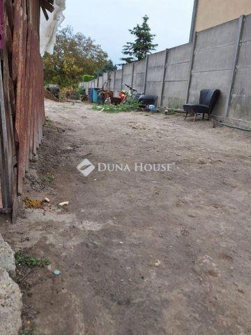 Eladó családi ház, Kiskunlacházán 18.5 M Ft, 2 szobás