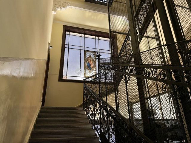 Eladó téglalakás, Budapesten, IX. kerületben 175 M Ft, 5 szobás