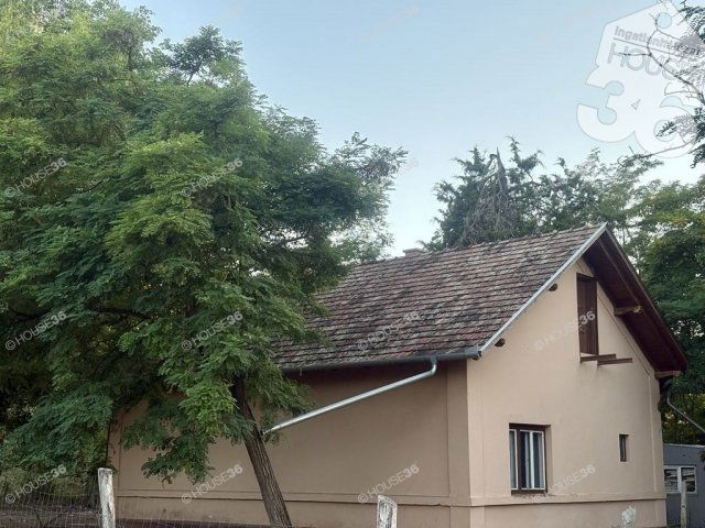 Eladó családi ház, Lakitelken 44.9 M Ft, 4 szobás