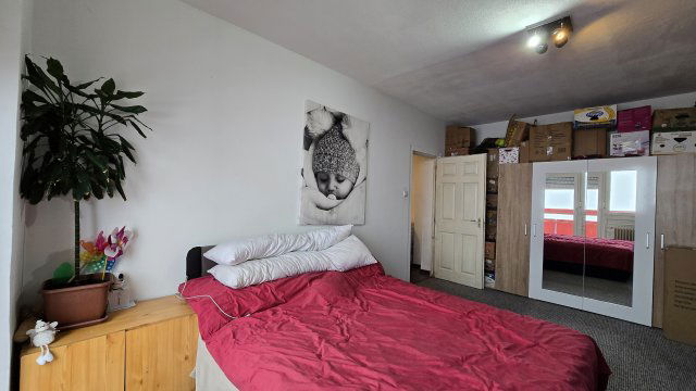 Eladó panellakás, Dunaújvárosban 28.9 M Ft, 2 szobás