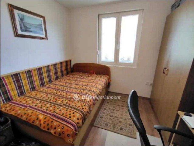 Eladó sorház, Mohácson 52 M Ft, 4 szobás / költözzbe.hu