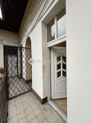 Eladó téglalakás, Budapesten, VII. kerületben 45 M Ft, 1 szobás