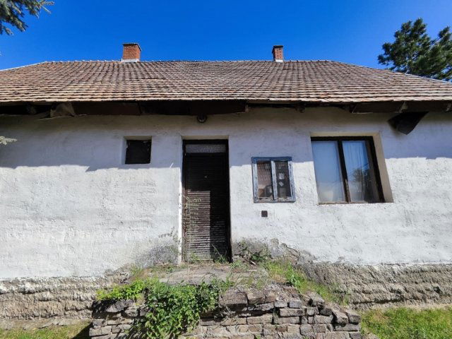 Eladó családi ház, Cserkúton 59.9 M Ft, 5 szobás