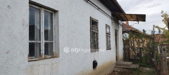 Eladó családi ház, Szamostatárfalván 19.5 M Ft, 4 szobás