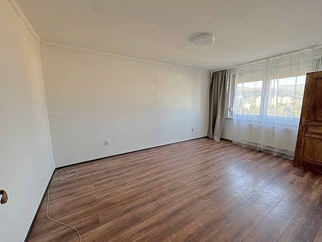 Eladó panellakás, Miskolcon 23.49 M Ft, 1+1 szobás