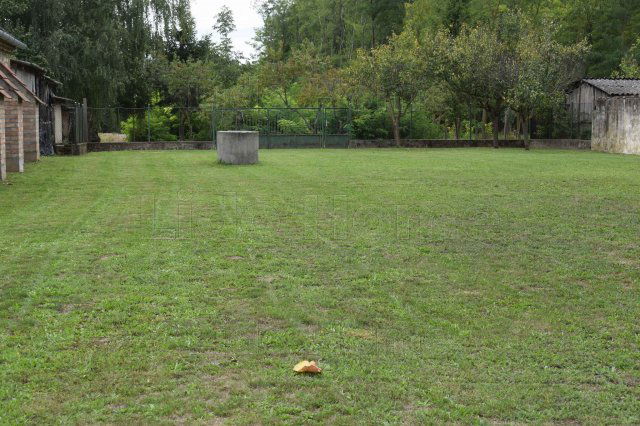 Eladó telek, Bakonyszombathelyen 8.3 M Ft / költözzbe.hu
