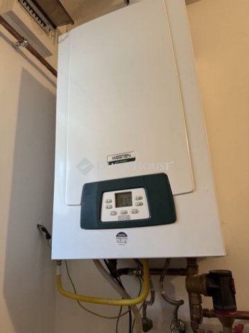 Eladó téglalakás, Monoron 56.9 M Ft, 2 szobás