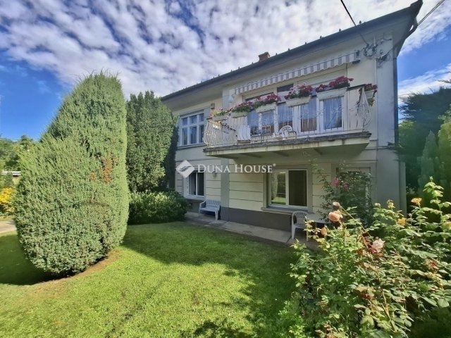 Eladó családi ház, Budapesten, X. kerületben 170 M Ft, 4 szobás