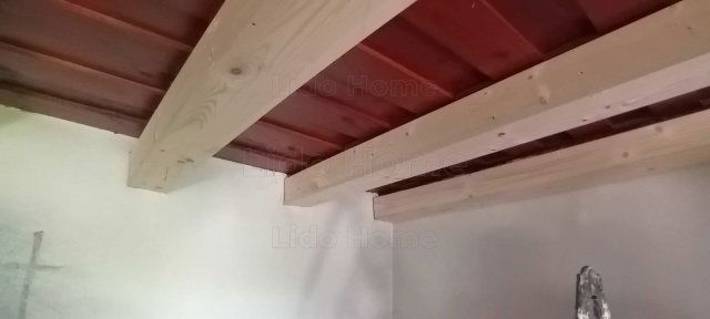 Eladó családi ház, Töltéstaván 42 M Ft, 4 szobás
