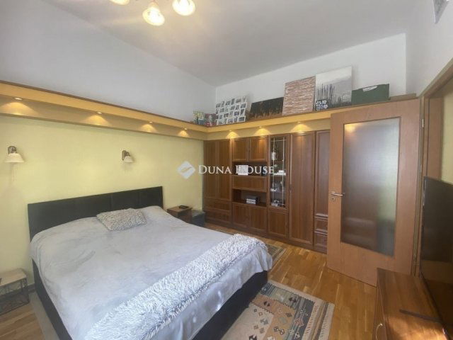 Kiadó téglalakás, albérlet, Győrött 210 E Ft / hó, 2 szobás