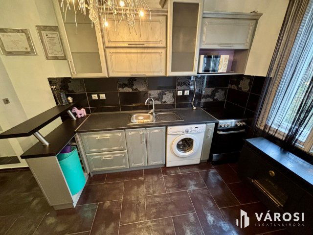 Eladó téglalakás, Salgótarjánban 18.3 M Ft, 2 szobás