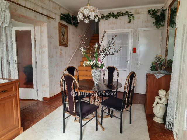 Eladó családi ház, Gyulán 58 M Ft, 5 szobás