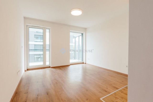 Eladó téglalakás, Budapesten, III. kerületben, Bogdáni úton