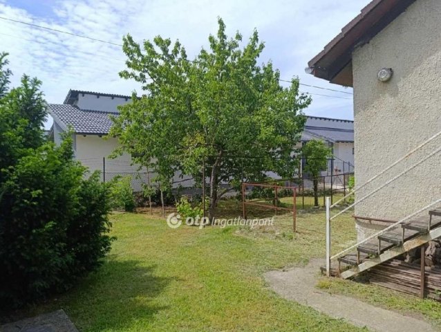 Eladó ikerház, Érden 69.9 M Ft, 3 szobás / költözzbe.hu