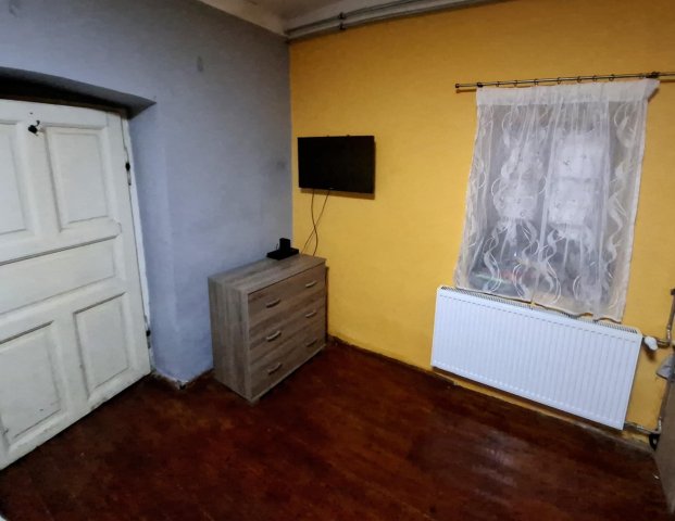 Eladó családi ház, Baracson 34.7 M Ft, 3 szobás