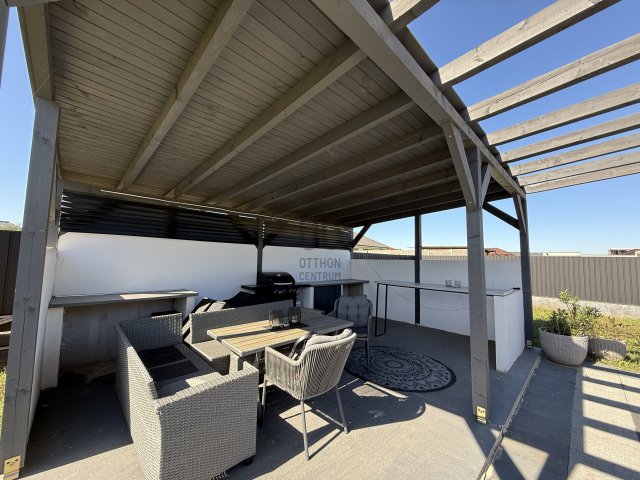 Eladó családi ház, Debrecenben 154.9 M Ft, 4 szobás