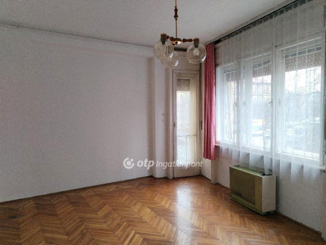 Eladó téglalakás, Budapesten, XIV. kerületben 66.9 M Ft