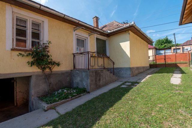 Eladó családi ház, Bakonycsernyén 19.8 M Ft, 3 szobás