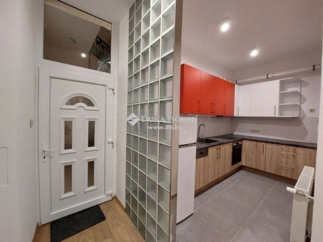 Eladó téglalakás, Budapesten, XI. kerületben 148.5 M Ft