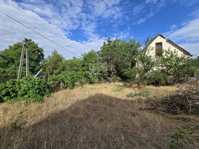 Eladó családi ház, Budapesten, XVII. kerületben 76.9 M Ft