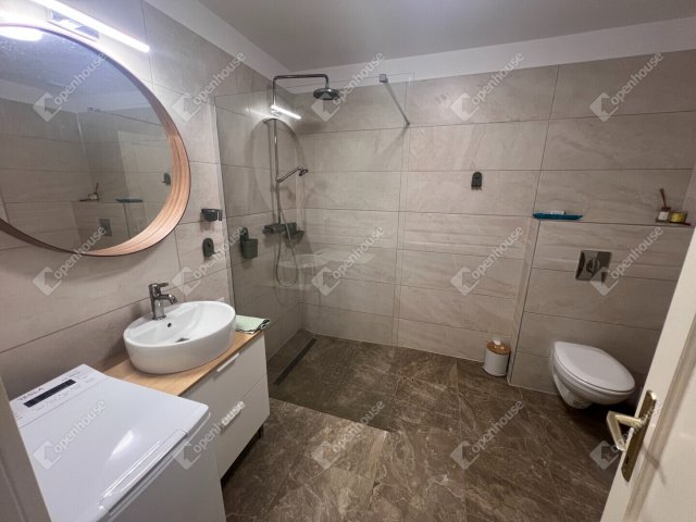 Kiadó téglalakás, albérlet, Sopronban 170 E Ft / hó, 1 szobás