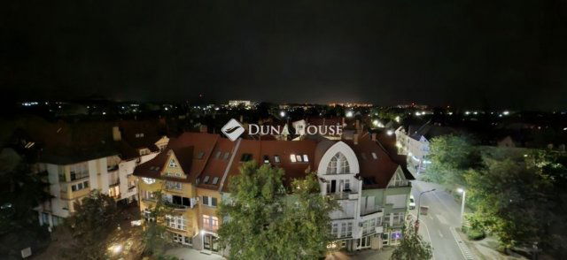 Eladó panellakás, Kecskeméten 42.5 M Ft, 2 szobás