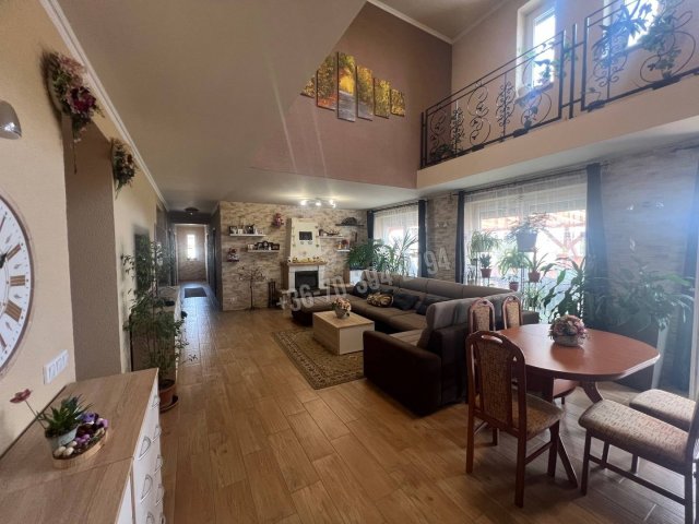 Eladó családi ház, Oroszlányban, Fácános közben 149.9 M Ft