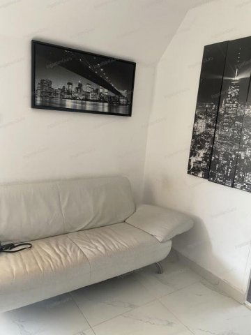 Eladó ipari ingatlan, Kerekegyházán 31.9 M Ft